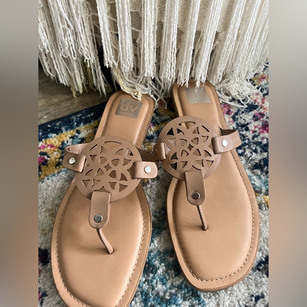 Beige sandals DV DOLCE BY VITA